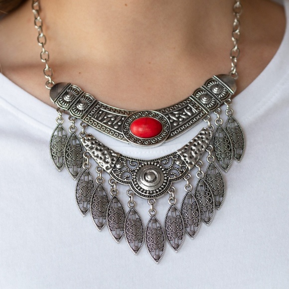 paparazzi Jewelry - NWT paparazzi island queen red necklace & earrings